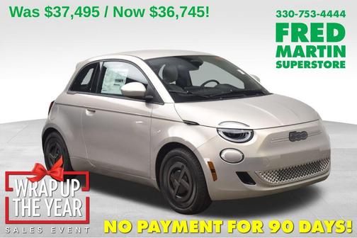 2025 FIAT 500e Base