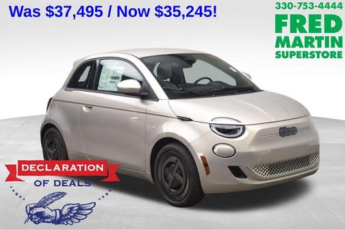 2025 FIAT 500e Base