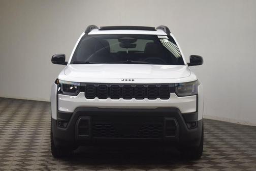 Bright White Clearcoat 2026 Jeep Cherokee LAREDO/LIMITED