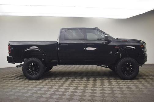 Diamond Black 2026 RAM 2500 Big Horn
