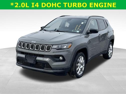 2024 Jeep Compass Latitude Lux