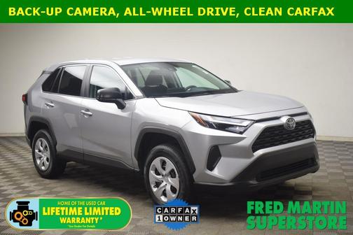 2024 Toyota RAV4 LE