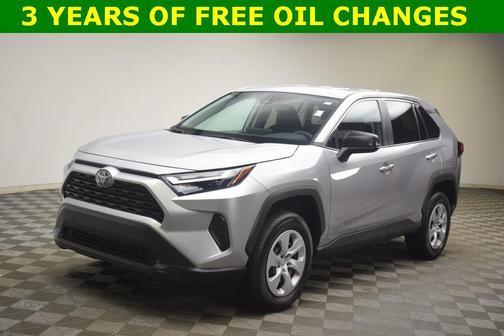 2024 Toyota RAV4 LE