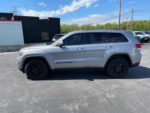 2018 Jeep Grand Cherokee Laredo E