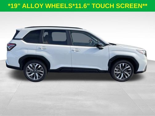 Crystal White Pearl 2025 Subaru Forester Touring