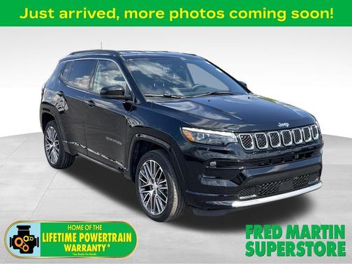 Diamond Black 2023 Jeep Compass Limited