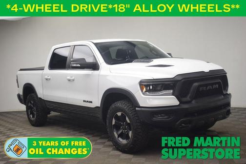 Bright White Clearcoat 2019 RAM 1500 Rebel