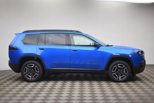 Hydro Blue Pearlcoat 2026 Jeep Cherokee LAREDO/LIMITED