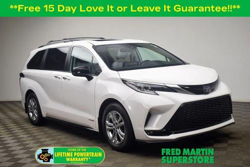 2021 Toyota Sienna XSE 7 Passenger