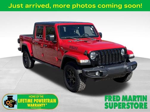2021 Jeep Gladiator Sport