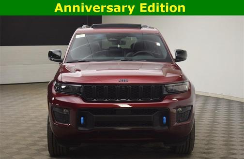 2025 Jeep Grand Cherokee 4xe Base