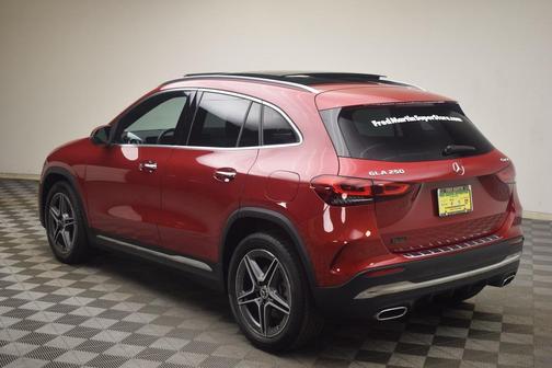 2021 Mercedes-Benz GLA 250