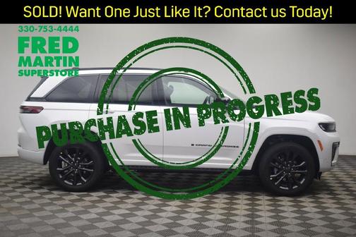 Bright White Clearcoat 2026 Jeep Grand Cherokee Limited