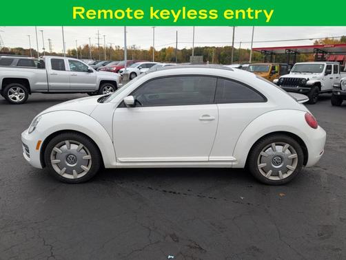 2017 Volkswagen Beetle 1.8T SEL