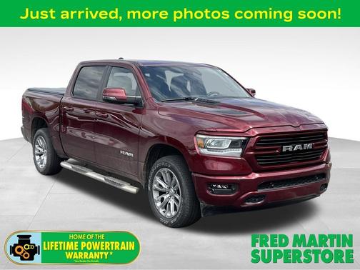 Delmonico Red Pearlcoat 2023 RAM 1500 Laramie