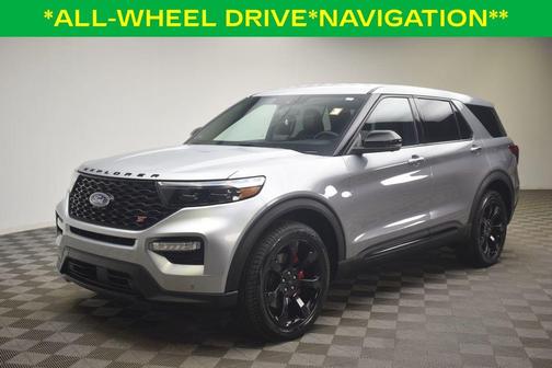 Silver Metallic 2022 Ford Explorer ST