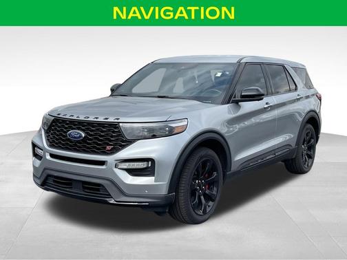 Iconic Silver Metallic 2022 Ford Explorer ST
