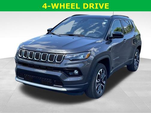 Granite Crystal Clearcoat Metallic 2023 Jeep Compass Limited