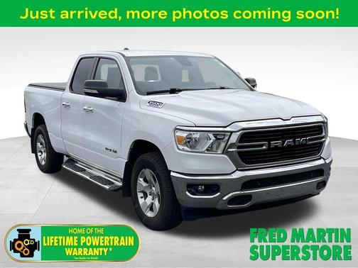 Bright White Clearcoat 2020 RAM 1500 Big Horn