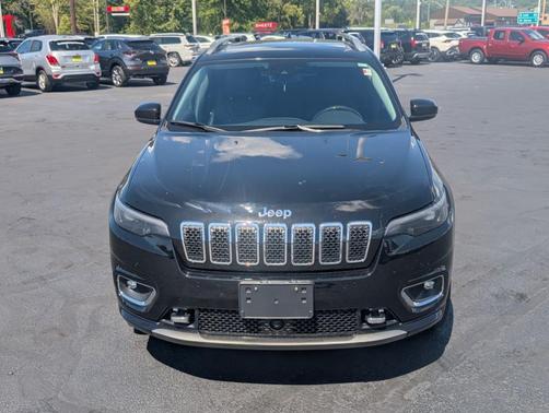2019 Jeep Cherokee Overland