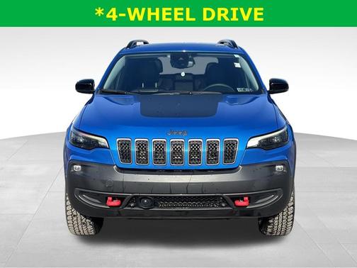 2022 Jeep Cherokee Trailhawk