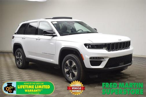 2025 Jeep Grand Cherokee 4xe Base