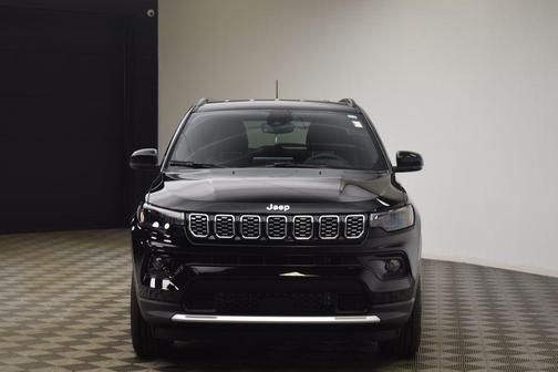 Diamond Black 2026 Jeep Compass Limited