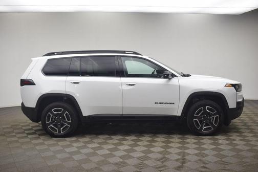 2026 Jeep Cherokee LAREDO/LIMITED