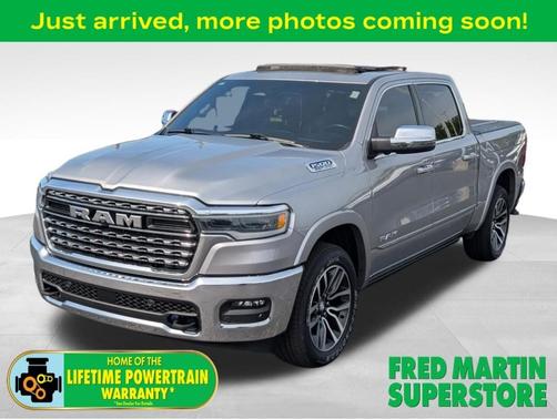 Billet Silver Metallic Clearcoat 2025 RAM 1500 Limited