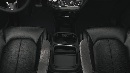PW7 2027 Chrysler Pacifica SELECT