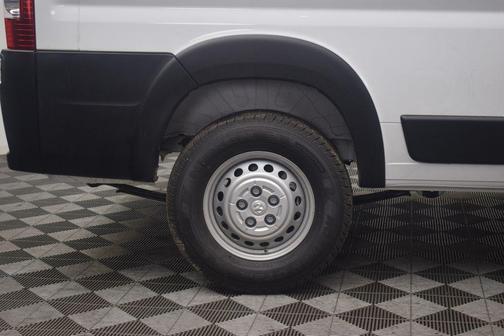 Bright White Clearcoat 2026 RAM ProMaster 2500 High Roof