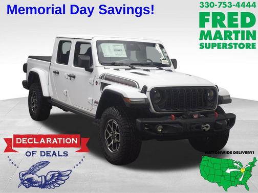 Bright White Clearcoat 2026 Jeep Gladiator Shadow Ops