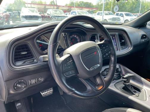 Frostbite 2023 Dodge Challenger GT