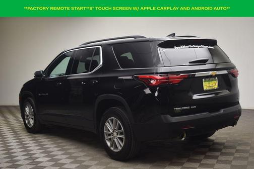 2022 Chevrolet Traverse LT Cloth