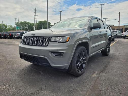 2020 Jeep Grand Cherokee Altitude