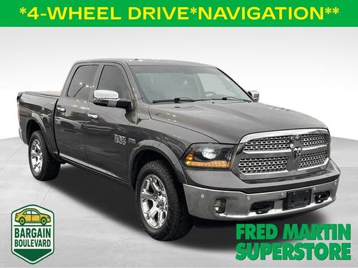 Granite Crystal Clearcoat Metallic 2014 RAM 1500 Laramie