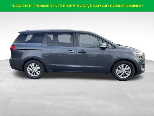Platinum Graphite 2017 Kia Sedona LX