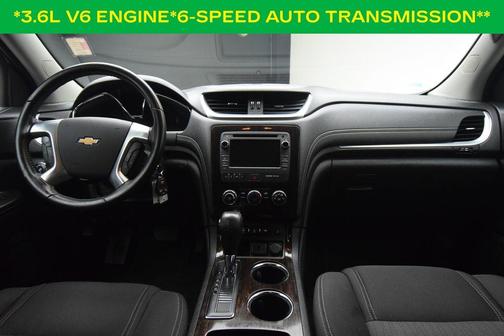 White Diamond Clearcoat 2015 Chevrolet Traverse 1LT