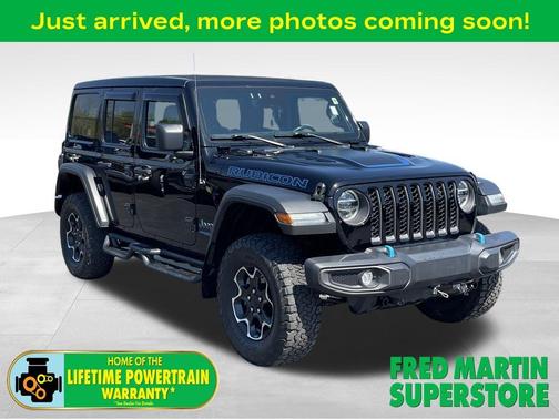Black Clearcoat 2021 Jeep Wrangler Unlimited 4xe Rubicon