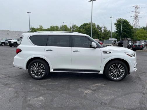 2018 INFINITI QX80