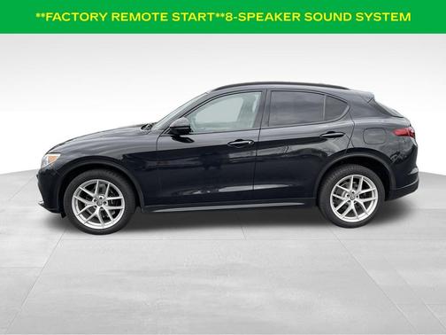 Vulcano Black Metallic 2018 Alfa Romeo Stelvio Ti