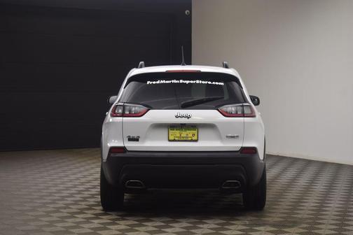 2022 Jeep Cherokee Latitude Lux