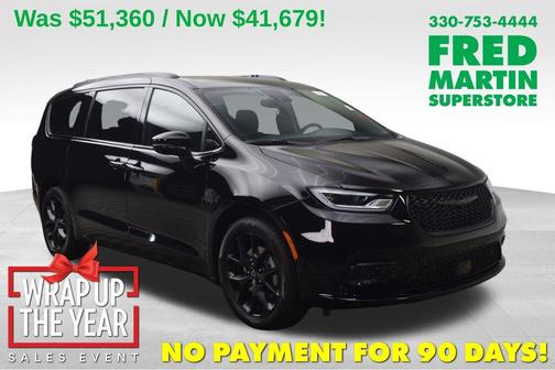 2026 Chrysler Pacifica Select