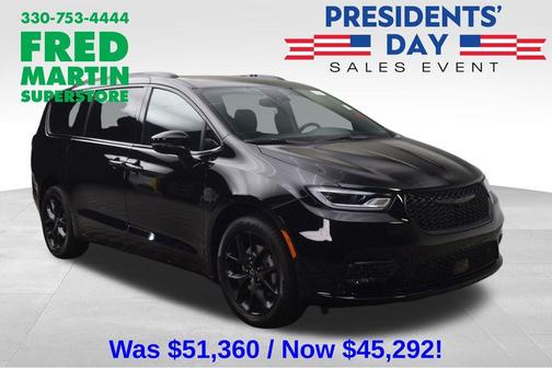 2026 Chrysler Pacifica Select