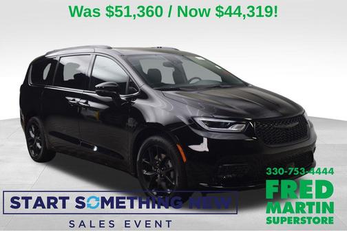 2026 Chrysler Pacifica Select