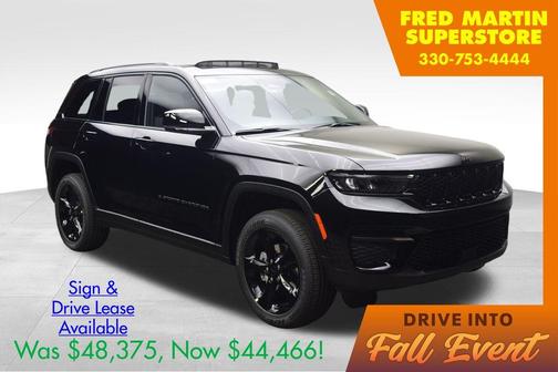 2025 Jeep Grand Cherokee Laredo