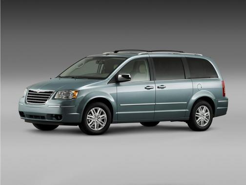 Brilliant Black Crystal Pearlcoat 2010 Chrysler Town & Country Touring Plus