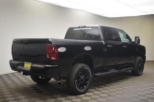 Diamond Black 2026 RAM 2500 Big Horn