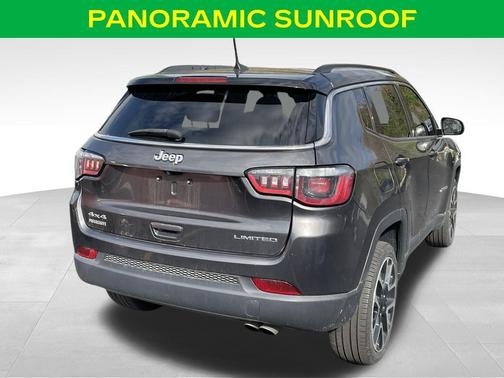 Granite Crystal Clearcoat Metallic 2018 Jeep Compass Limited