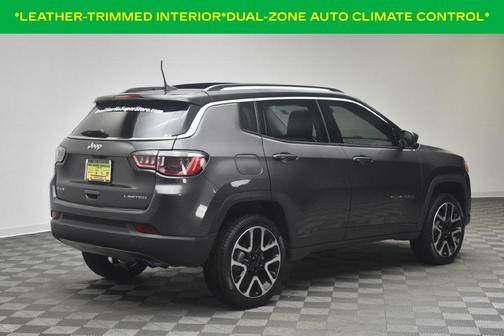 Granite Crystal Clearcoat Metallic 2018 Jeep Compass Limited